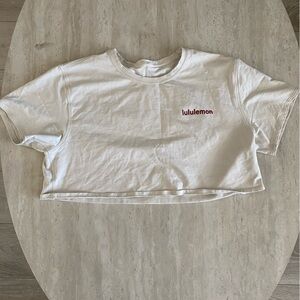 Lululemon White Opal LA Cropped Boxy Tee